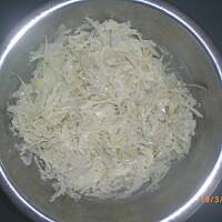 Surówka z białej kapusty-klasyczna