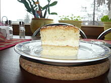 Fot. ankaww83, drożdżowy z bitą śmietaną i migdałami pycha