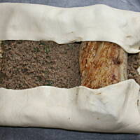 Wellington - czyli polędwiczka w cieście francuskim z wątróbką kasiuli