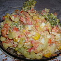 Sałatka ziemniaczano - brokułowa