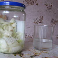 Syrop  na ból gardła lub  kaszel