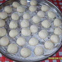 Knedle serowe z powidłami