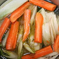 Cykoria serowo szynkowa zapiekana w sosie kasiuli