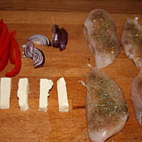 Kieszonki nadziewane w sosie koperkowym kasiuli