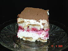 Fot. anafoo, Tiramisu ze śmietaną i malinami