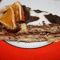 Mazurek trójwarstwowy krówka chałwa śliwka kasiuli