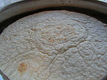 Fot. dolkat, Zapiekanka na pszennej tortilli