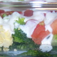 Brokułowo - Jajeczno - Pomidorowa sałatka