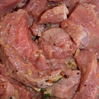 Gulasz po cygańsku z polędwicy w sosie kasiuli