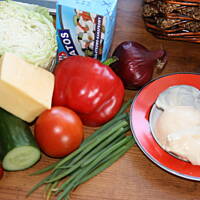 Wiosenna sałatka z fetą kasiuli