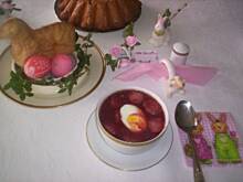 Fot. Mantu, Wielkanocny barszcz czerwony ze święconką