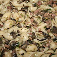 Makaron z Grzybkami i Szynką w Cytrynowym Sosie Ali