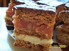 Fot. Manga, Ciasto Inwalida z jabłkami i budyniem