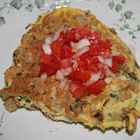 Omlet na Ziemniaczkach z Pomidorową Salsą