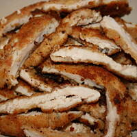 Sałatka z kotletów drobiowych kasiuli - sycąca