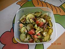 Fot. donia84, Sałatka z cukinii by donia