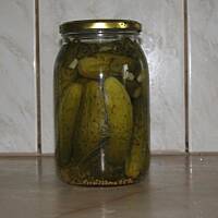 Korniszony - ogórki w occie