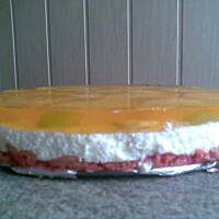 Szybki sernik na zimno z spodem z herbatników