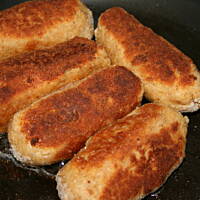 Roladki żurawinowo śliwkowe w  sosie kasiuli