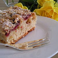 Ciasto ucierane z owocami i kruszonka