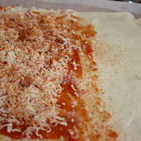 Paluszki z ciasta francuskiego na ostro kasiuli