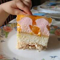 Beza z pianką mandarynkami i galaretką