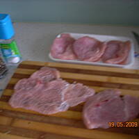 Sznycle z indyka w sosie borówkowo - żurawinowym