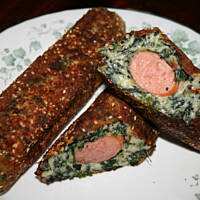 Roladki Ziemniaczano-Szpinakowe Nadziewane Parówkami