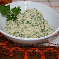 A la sushi z pastą serową i łososiem kasiuli