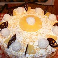 Tort czekoladowy z ananasem