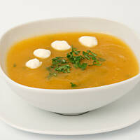 Pomarańczowy krem z kalarepy