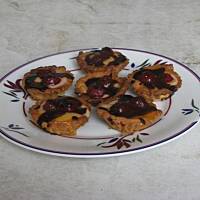 Babeczki z budyniem i wiśnienką