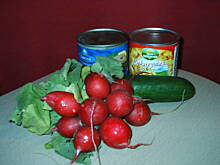 Fot. szakal, lekka sałatka z  tuńczykiem