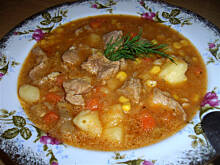 Fot. niebieska-różyczka, Zupa gulaszowa wg mamy Różyczki