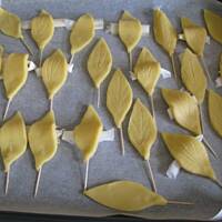 Bukiet różyczek z kruchego ciasta