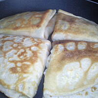 Nalesniki z szynka i serem