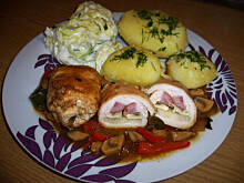 Fot. niebieska-różyczka, Roladki drobiowe w pysznym sosie wg Mamy Różyczki