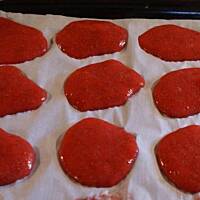 Tort podwójnie truskawkowy