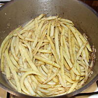 Aromatyczny kurczak z fasolką szparagową - MAJA