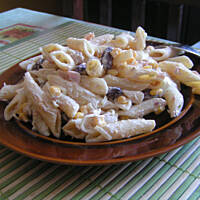 Sałatka odważne połączenie kurczaka z tuńczykiem