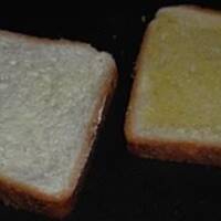 Tosty z cynamonem i cukrem pudrem