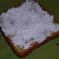 Tosty z cynamonem i cukrem pudrem