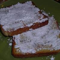 Tosty z cynamonem i cukrem pudrem