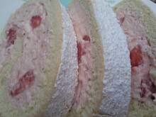 Fot. natalka1, Rolada biszkoptowa truskawkowo-smietankowa