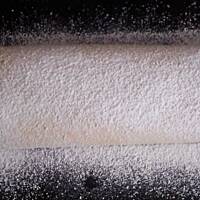 Rolada biszkoptowa truskawkowo-smietankowa