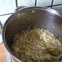 Kapusta młoda na ciepło