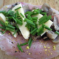 Kieszonki z kurczaka z niespodzianka