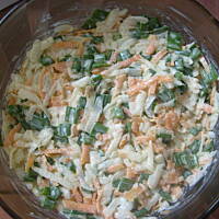 Surówka z białej rzodkwi