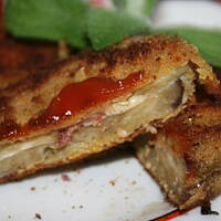 Kotleciki z bakłażana z serem i salami kasiuli