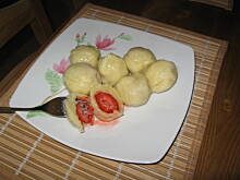 Fot. magpie101, knedle z serka z truskawkami